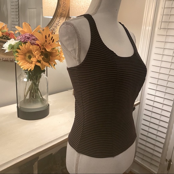 2/$20 Cinq Sexy Little Crop Top Small S - Picture 4 of 8